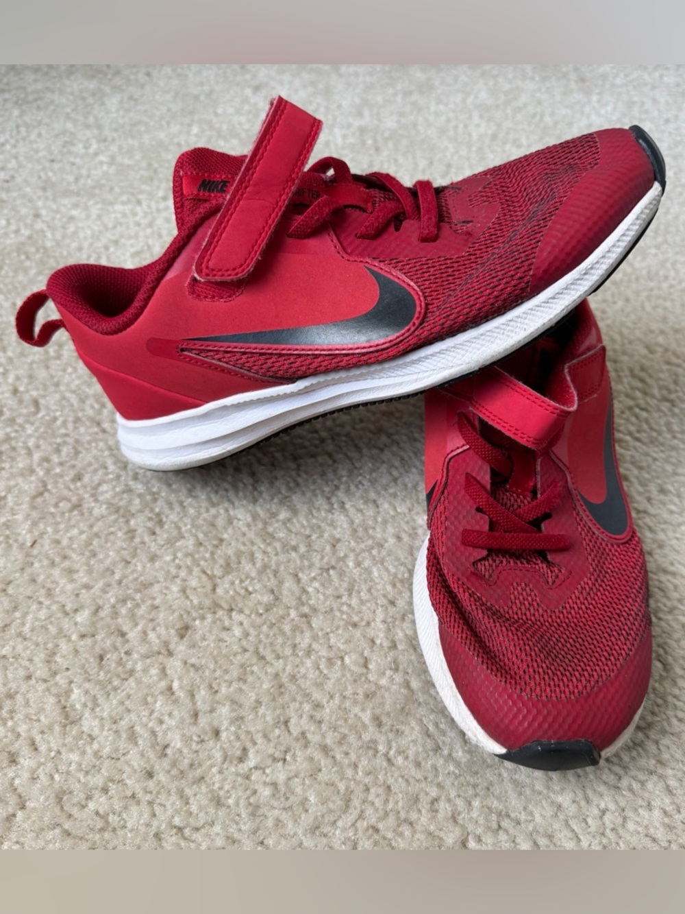 Nike Kids Red and Black Lightweight Athletic Sneakers